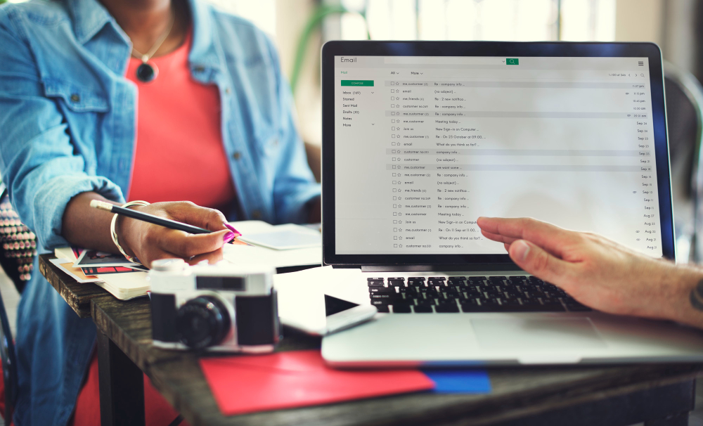 Como usar e-mail marketing para vender máquinas industriais